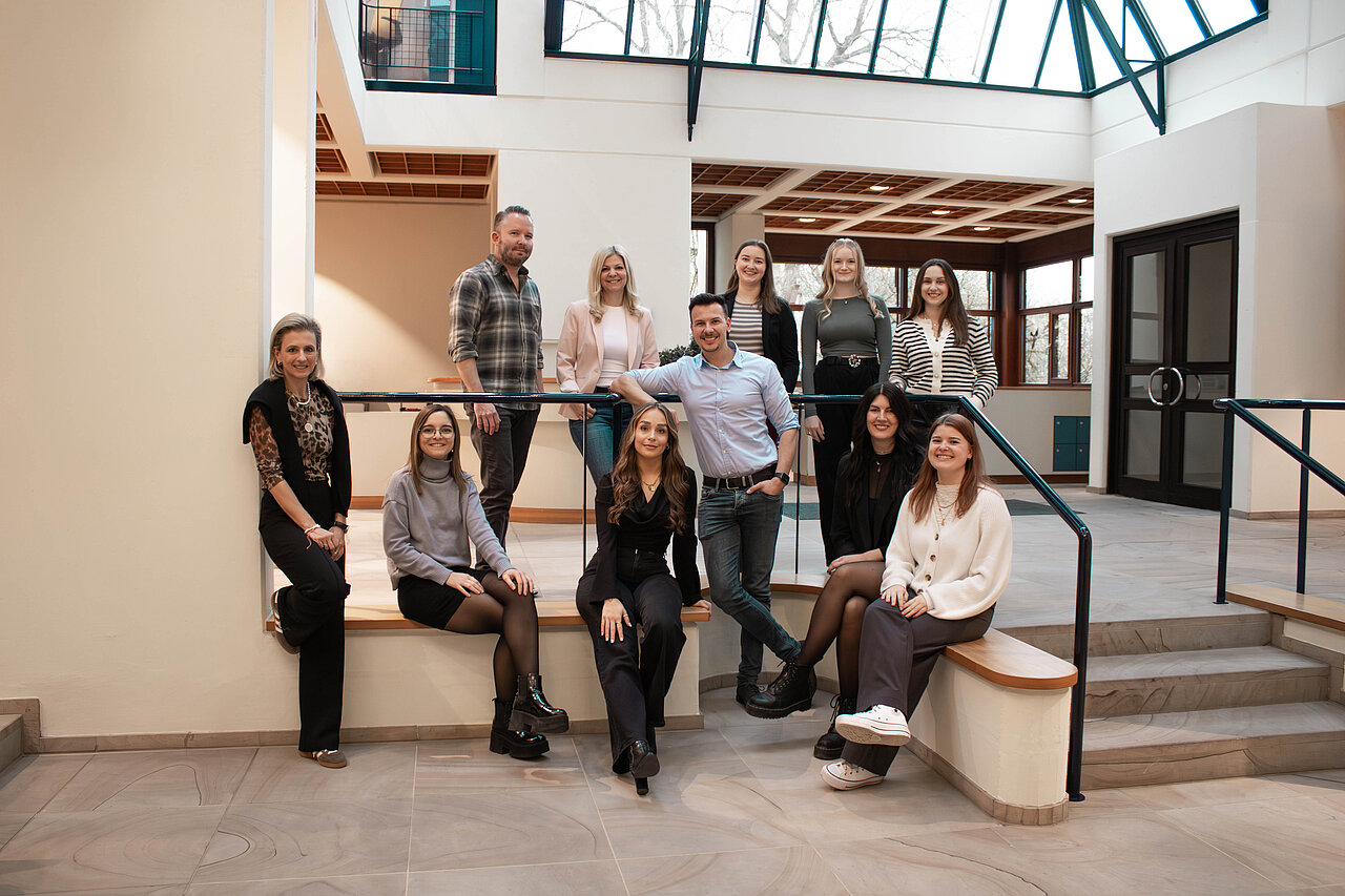 Plakat-verkauft.de Teamfoto aus dem Jahr 2024